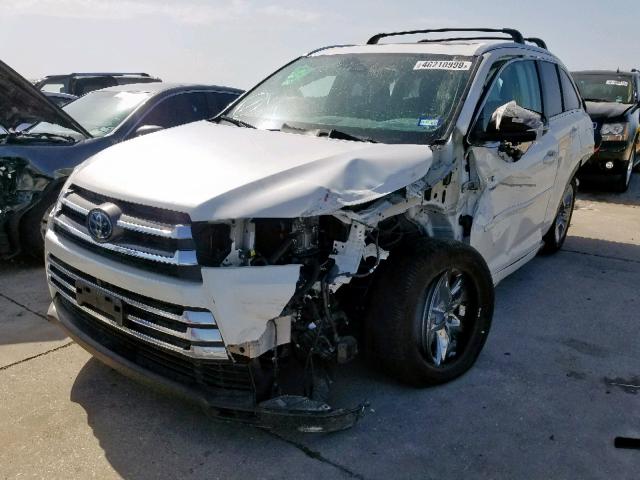 5TDDGRFHXKS052623 - 2019 TOYOTA HIGHLANDER WHITE photo 2