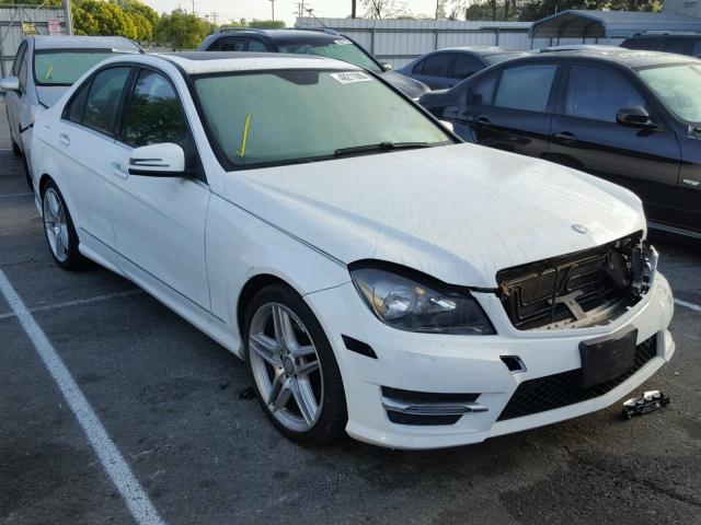 WDDGF4HB0EA947086 - 2014 MERCEDES-BENZ C 250 WHITE photo 1