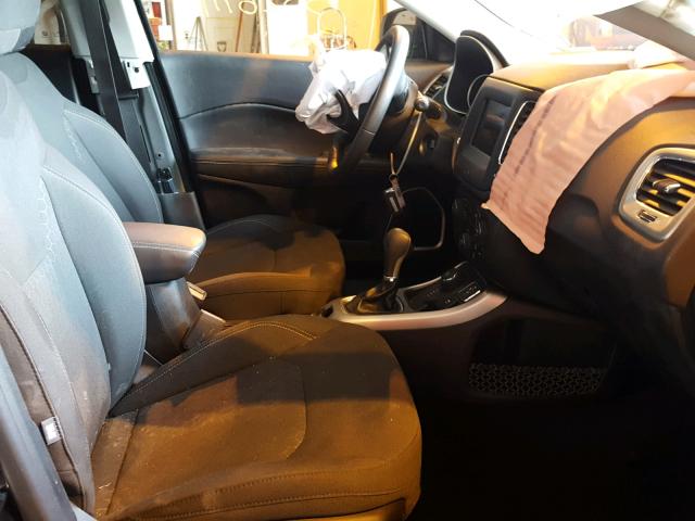 3C4NJDABXJT126753 - 2018 JEEP COMPASS SP 黑色 照片 5