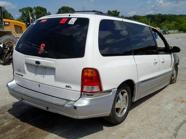 2FMZA5345YBC04816 - 2000 FORD WINDSTAR S WHITE photo 4