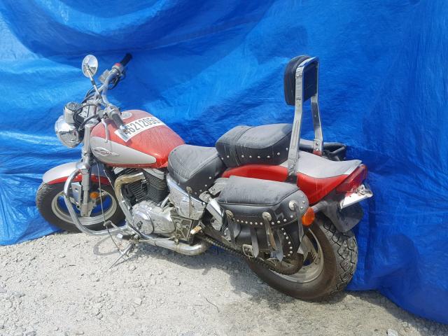 JS1VS53A8V2104890 - 1997 SUZUKI VZ800 RED photo 3