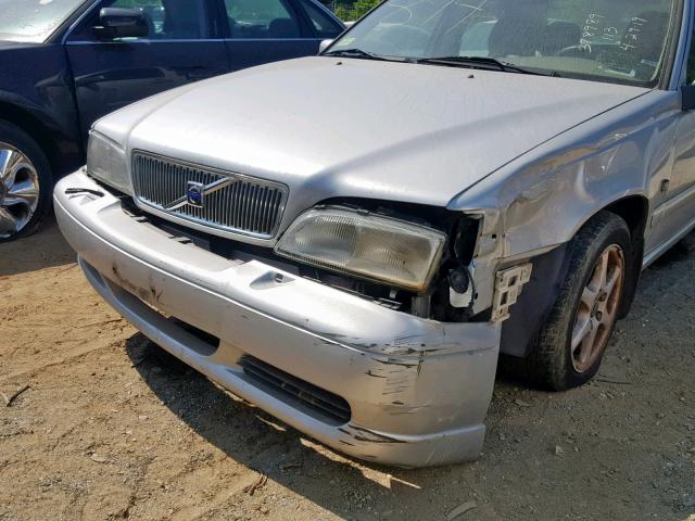 YV1LS55A2X2598879 - 1999 VOLVO S70 SILVER photo 9