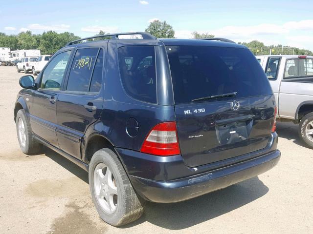 4JGAB72E2XA083592 - 1999 MERCEDES-BENZ ML 430 BLUE photo 3