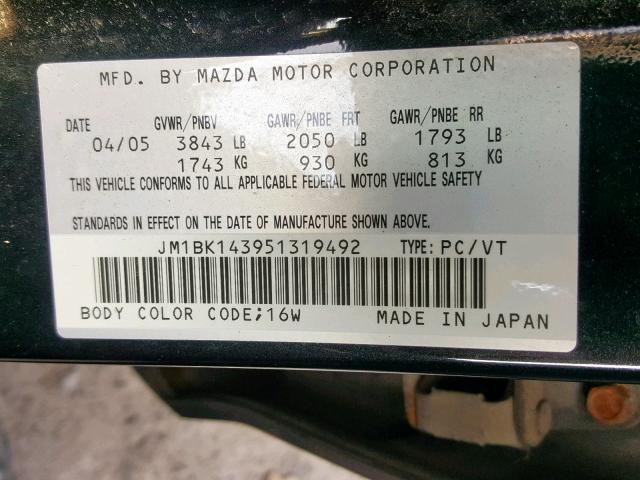 JM1BK143951319492 - 2005 MAZDA 3 HATCHBAC BLACK photo 10