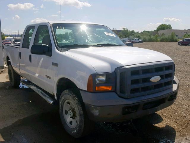 1FTWW31P35EC56908 - 2005 FORD F350 SRW S WHITE photo 1