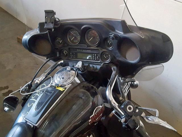 1HD1FCW1X6Y682298 - 2006 HARLEY-DAVIDSON FLHTCUI GRAY photo 5