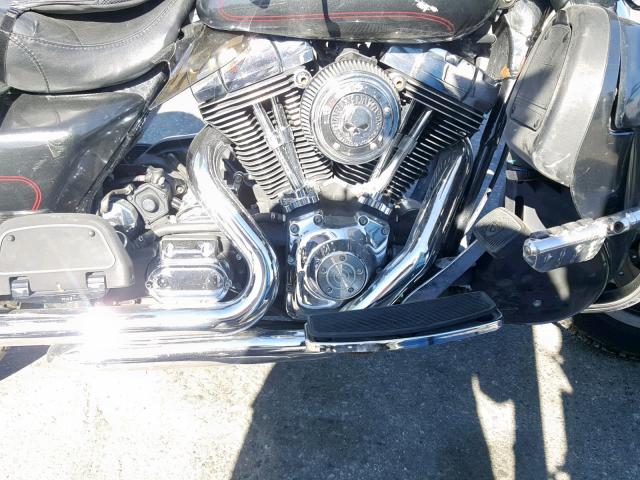 1HD1FCW1X6Y682298 - 2006 HARLEY-DAVIDSON FLHTCUI GRAY photo 7