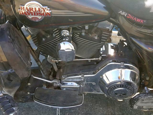 1HD1FCW1X6Y682298 - 2006 HARLEY-DAVIDSON FLHTCUI GRAY photo 9