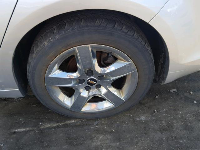 1G1ZH57B09F259580 - 2009 CHEVROLET MALIBU 1LT ვერცხლისფერი ფოტო 9