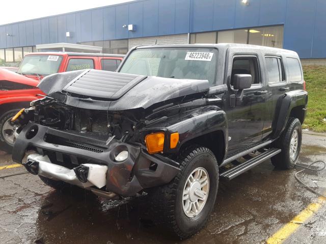 5GTEN33E488201583 - 2008 HUMMER H3 ADVENTU BLACK photo 2