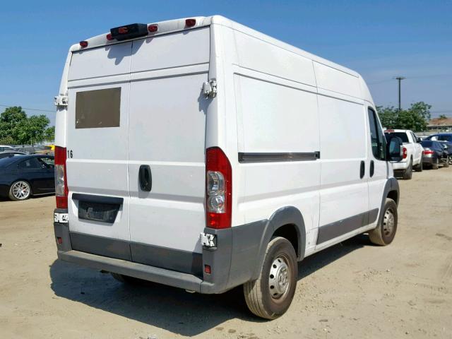3C6TRVCG6JE112990 - 2018 RAM PROMASTER 白色 照片 4