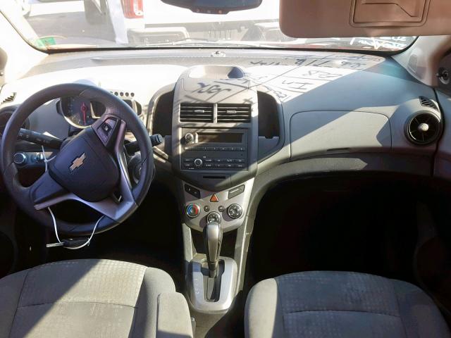 1G1JA6SH0D4217773 - 2013 CHEVROLET SONIC LS ORANGE photo 9