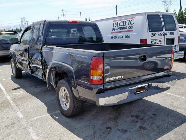 1GTGC13UX3F239163 - 2003 GMC SIERRA C15 GRAY photo 3