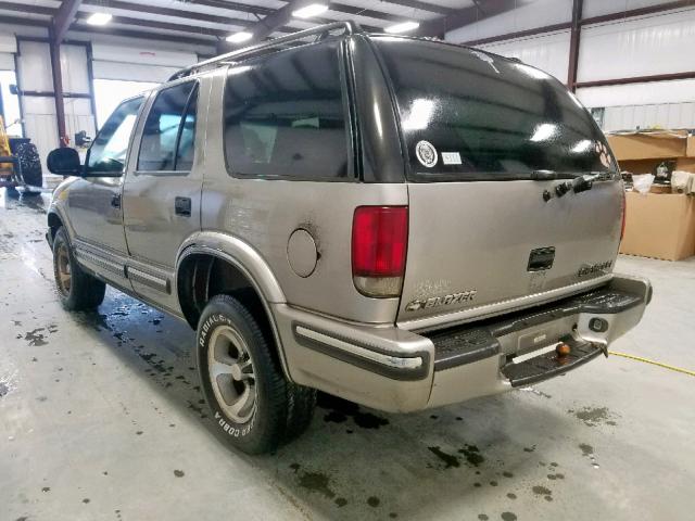 1GNCS13W0W2274560 - 1998 CHEVROLET BLAZER GOLD photo 3