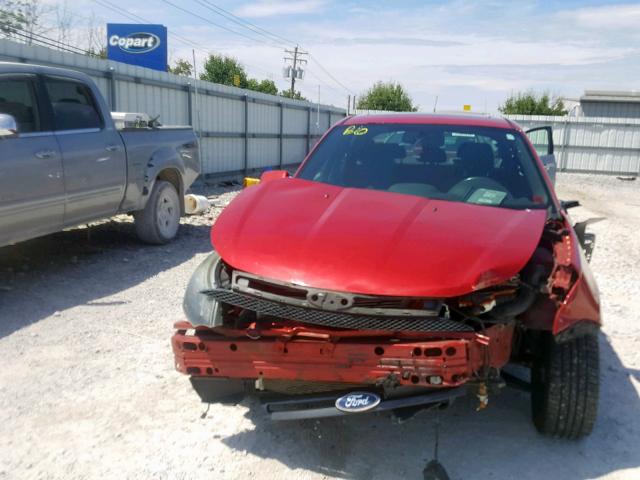 1FAHP3GNXBW151452 - 2011 FORD FOCUS SES RED photo 9