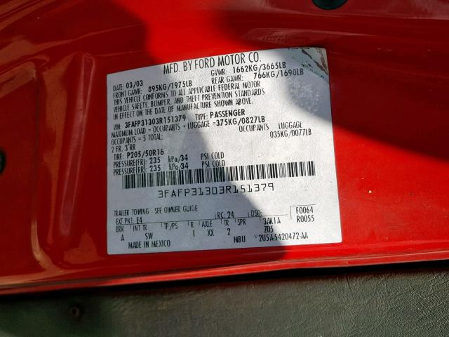 3FAFP31303R151379 - 2003 FORD FOCUS ZX3 RED photo 10