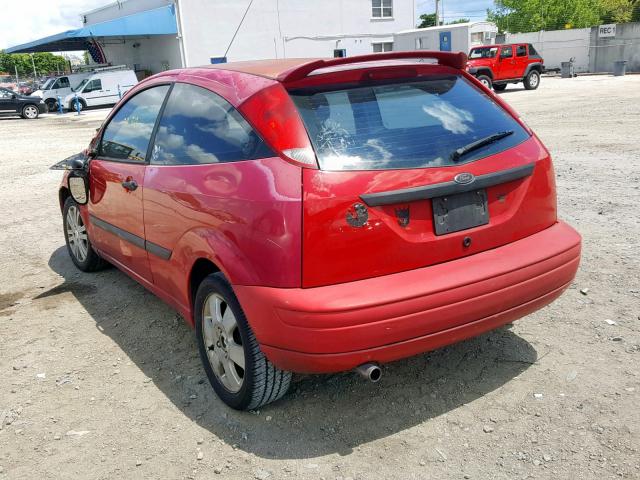 3FAFP31303R151379 - 2003 FORD FOCUS ZX3 RED photo 3