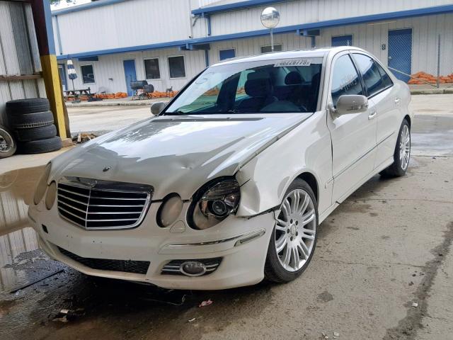 WDBUF56XX8B343320 - 2008 MERCEDES-BENZ E 350 WHITE photo 2