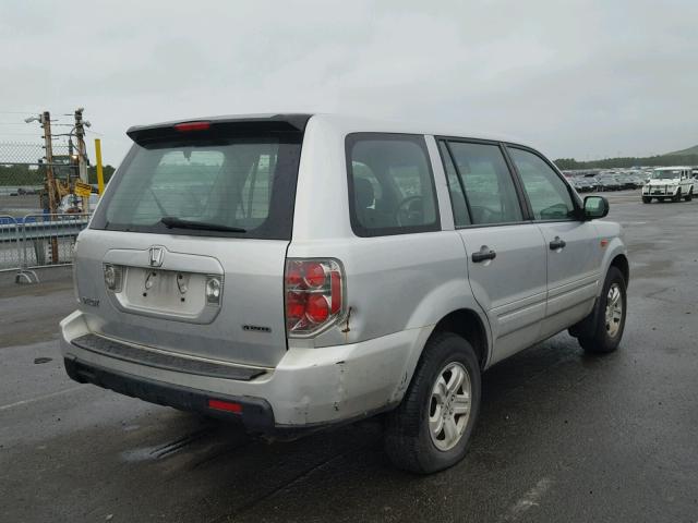 5FNYF18196B005728 - 2006 HONDA PILOT LX SILVER photo 4