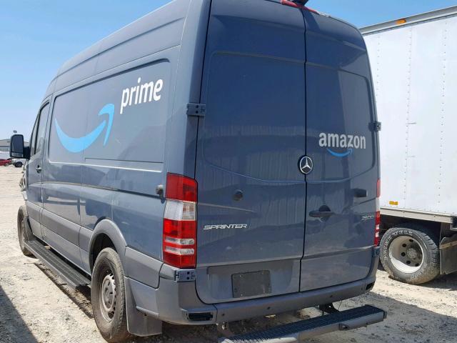 WD3PE7CDXJP625645 - 2018 MERCEDES-BENZ SPRINTER 2 BLUE photo 3