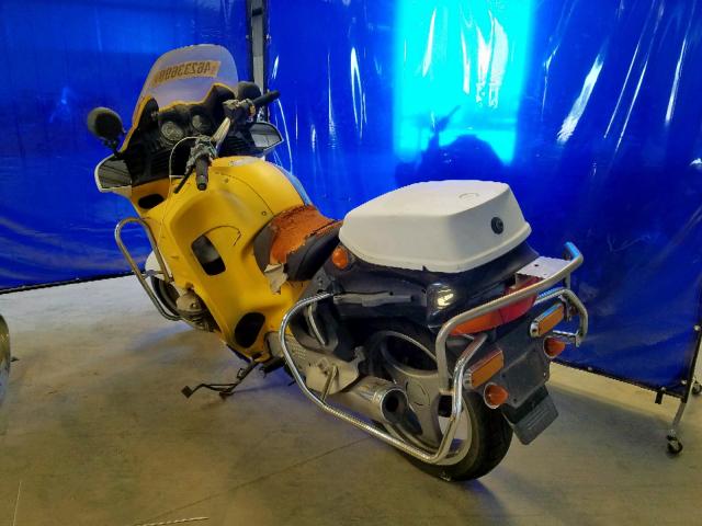 WB10418A61ZC70175 - 2001 BMW R1100 RT YELLOW photo 3