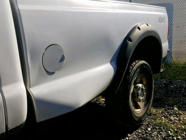 1FTSF21P56EB77511 - 2006 FORD F250 SUPER WHITE photo 9