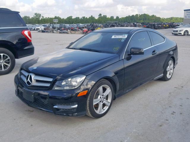 WDDGJ4HB2DG063306 - 2013 MERCEDES-BENZ C 250 BLACK photo 2