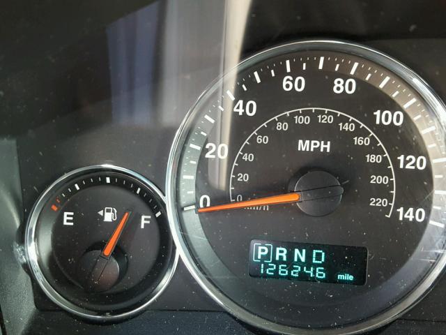 1J8HG48P67C686232 - 2007 JEEP COMMANDER 银色 照片 8