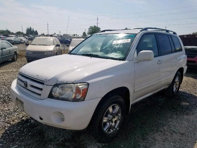 JTEEP21A350095208 - 2005 TOYOTA HIGHLANDER WHITE photo 2