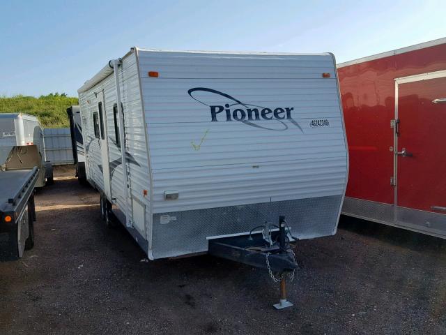 1EB1F272062493194 - 2006 PION TRAILER WHITE photo 1