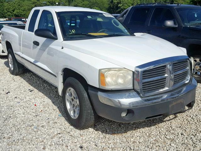 1D7HW42N95S278897 - 2005 DODGE DAKOTA SLT WHITE photo 1