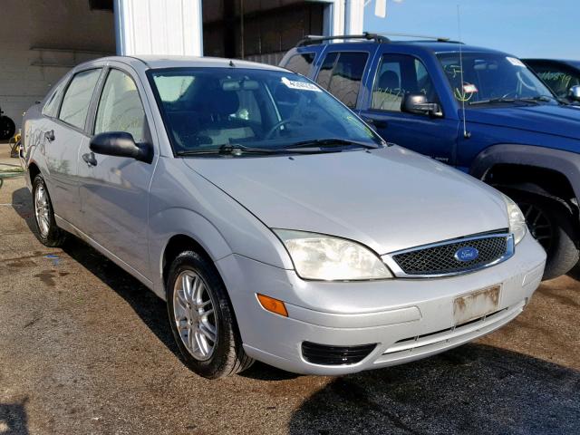 1FAFP34N37W331827 - 2007 FORD FOCUS ZX4 SILVER photo 1