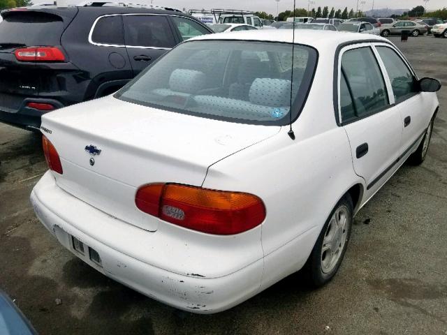 1Y1SK5481WZ410273 - 1998 CHEVROLET GEO PRIZM WHITE photo 4