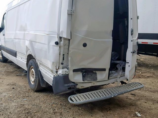 WD3PE8DD2GP249813 - 2016 MERCEDES-BENZ SPRINTER 2 WHITE photo 9