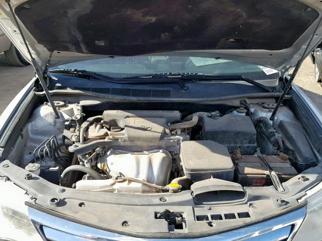 4T4BF1FK2CR224486 - 2012 TOYOTA CAMRY BASE SILVER photo 7
