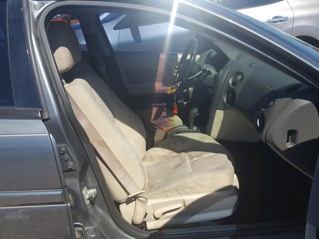 2G2WP522941338769 - 2004 PONTIAC GRAND PRIX Сірий фото 5