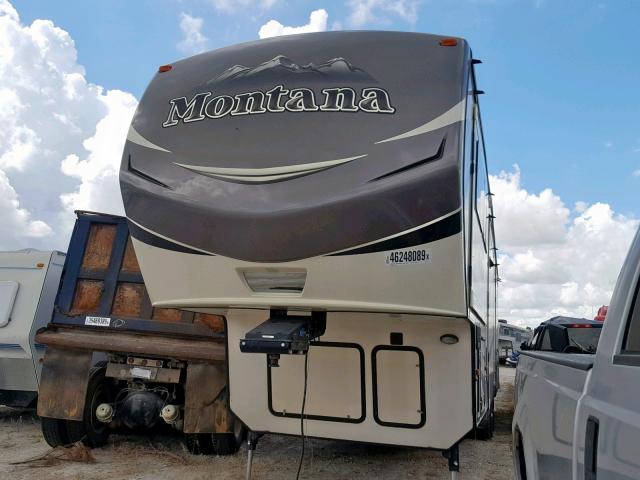 4YDF37122F4701745 - 2015 KEYSTONE MONTANA CREAM photo 2