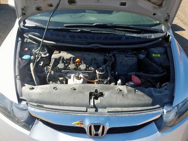 2HGFA1F57BH308850 - 2011 HONDA CIVIC LX فضي صورة 7