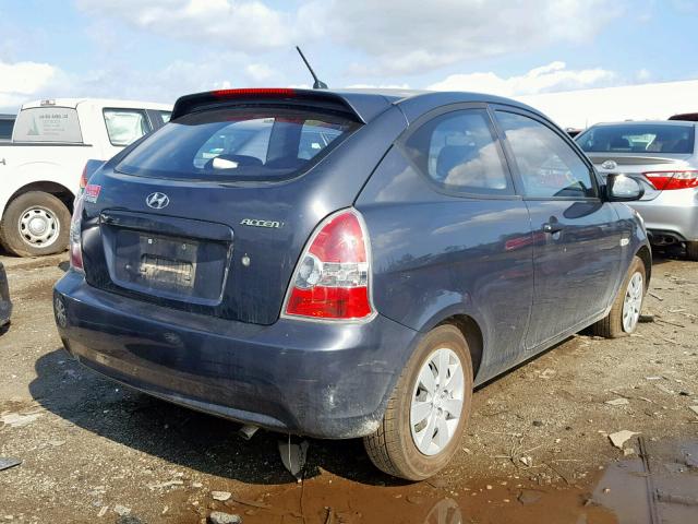 KMHCM36C68U072664 - 2008 HYUNDAI ACCENT GS BLACK photo 4