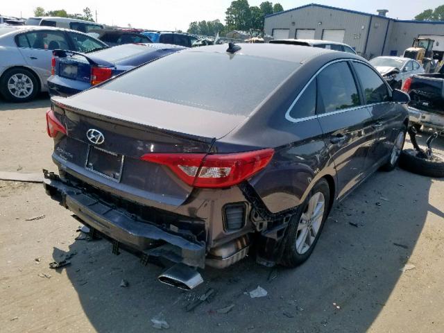 5NPE24AF4FH021228 - 2015 HYUNDAI SONATA SE GRAY photo 4