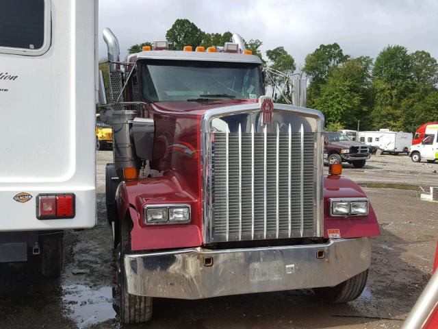 1XKWD49X6AJ265463 - 2010 KENWORTH CONSTRUCTI MAROON photo 1