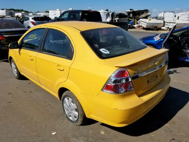 KL1TD56E19B634024 - 2009 CHEVROLET AVEO LS YELLOW photo 3