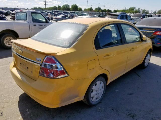 KL1TD56E19B634024 - 2009 CHEVROLET AVEO LS YELLOW photo 4