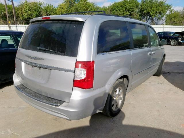 2C4RC1BG2CR282182 - 2012 CHRYSLER TOWN & COU SILVER photo 4