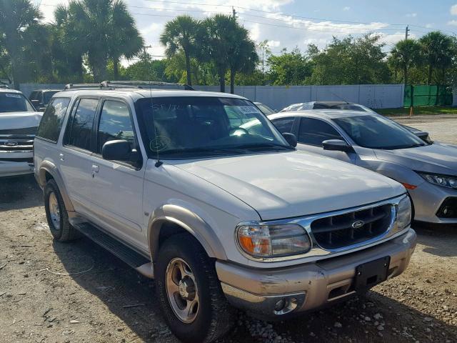 1FMZU64P4YZB06685 - 2000 FORD EXPLORER E WHITE photo 1