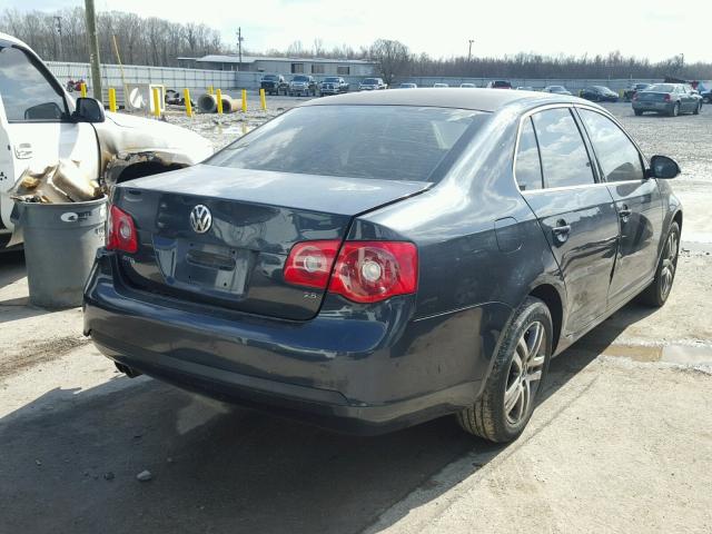 3VWRF71K56M698557 - 2006 VOLKSWAGEN JETTA 2.5 BLUE photo 4