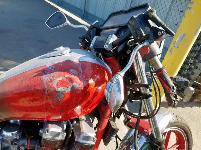 JH2RC1301FM202595 - 1985 HONDA CB650 SC RED photo 9