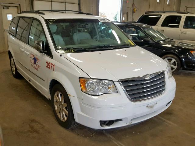 2A8HR54119R558086 - 2009 CHRYSLER TOWN & COU WHITE photo 1