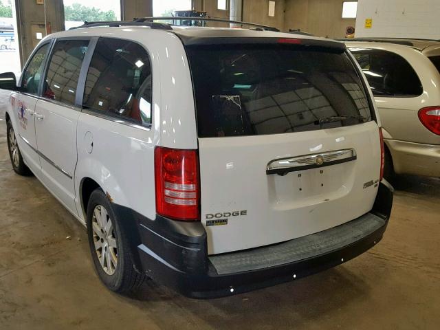 2A8HR54119R558086 - 2009 CHRYSLER TOWN & COU WHITE photo 3