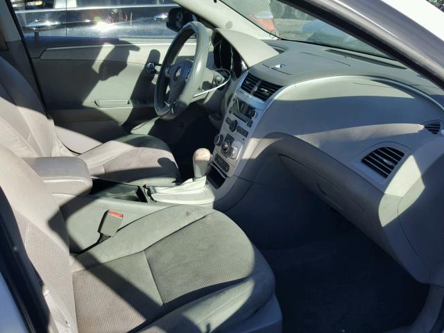 1G1ZC5EU5BF246459 - 2011 CHEVROLET MALIBU 1LT თეთრი ფოტო 5